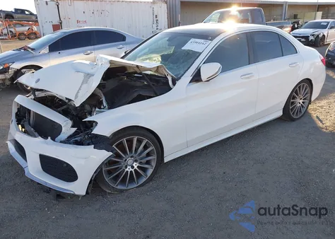 2016 Mercedes-Benz C 300 Sport из США, поврежденный, VIN 55SWF4JB5GU165925